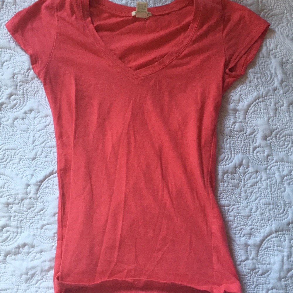 Simple pink v neck